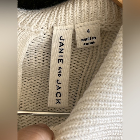 Janie And Jack Cable Knit Scallop Collar Sweater - Picture 8 of 16